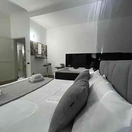 Apartment Luxury Butera Centro Storico *